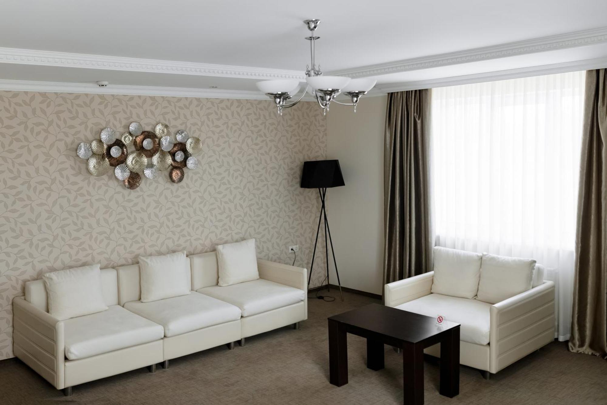 Riverside- Hotel And Mice Cernihiv Exterior foto